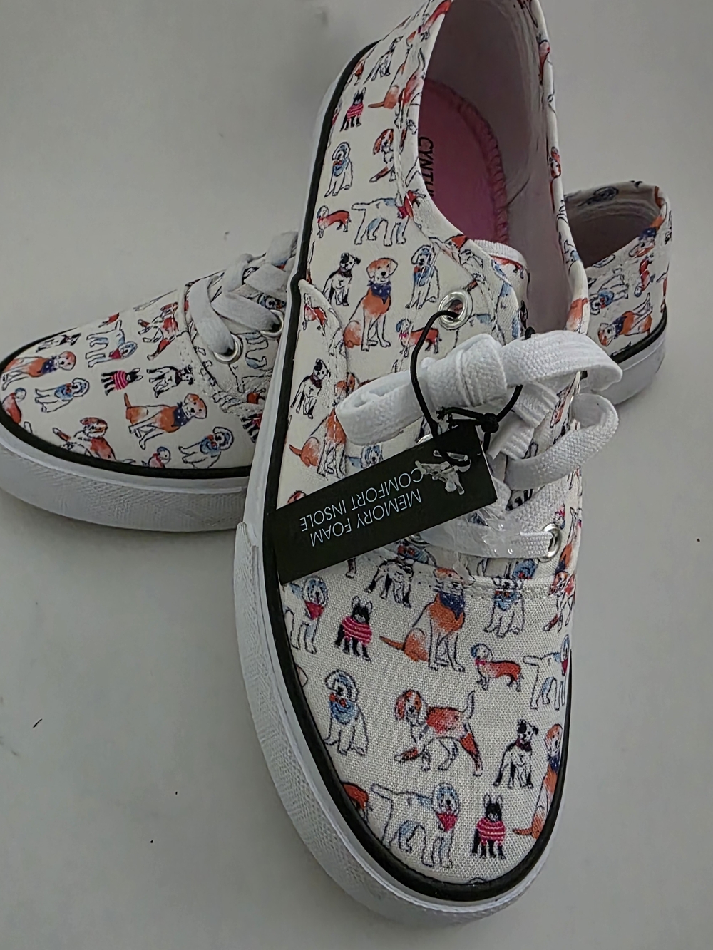 Cynthia Rowley White Canvas Dog Print Sneakers,size 8 - Picture 6 of 6